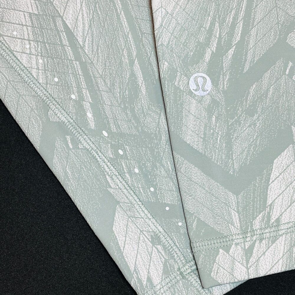 ~ NEW! Sz 4 Lululemon Swift Speed High-Rise Crop, 21" Light Gray Green Blue Lulu - Picture 12 of 16